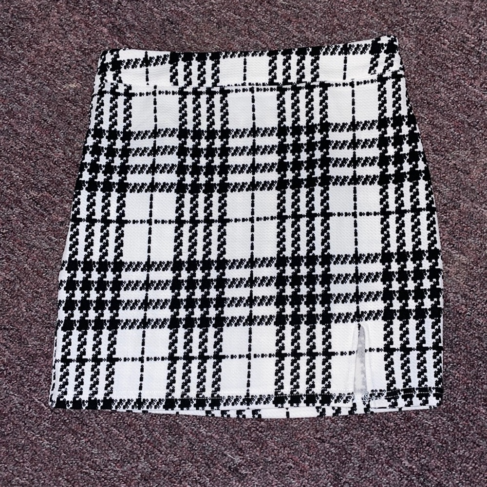 mini pencil skirt